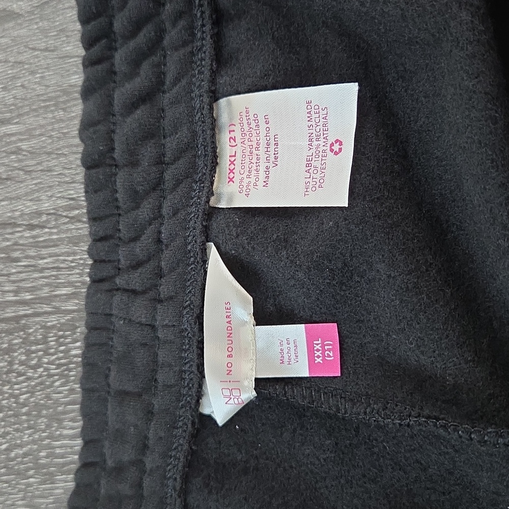 No Boundaries Womans XXXL 21 Fleece Sweat Pants Love Your Self Wide Leg Black - Picture 9 of 14